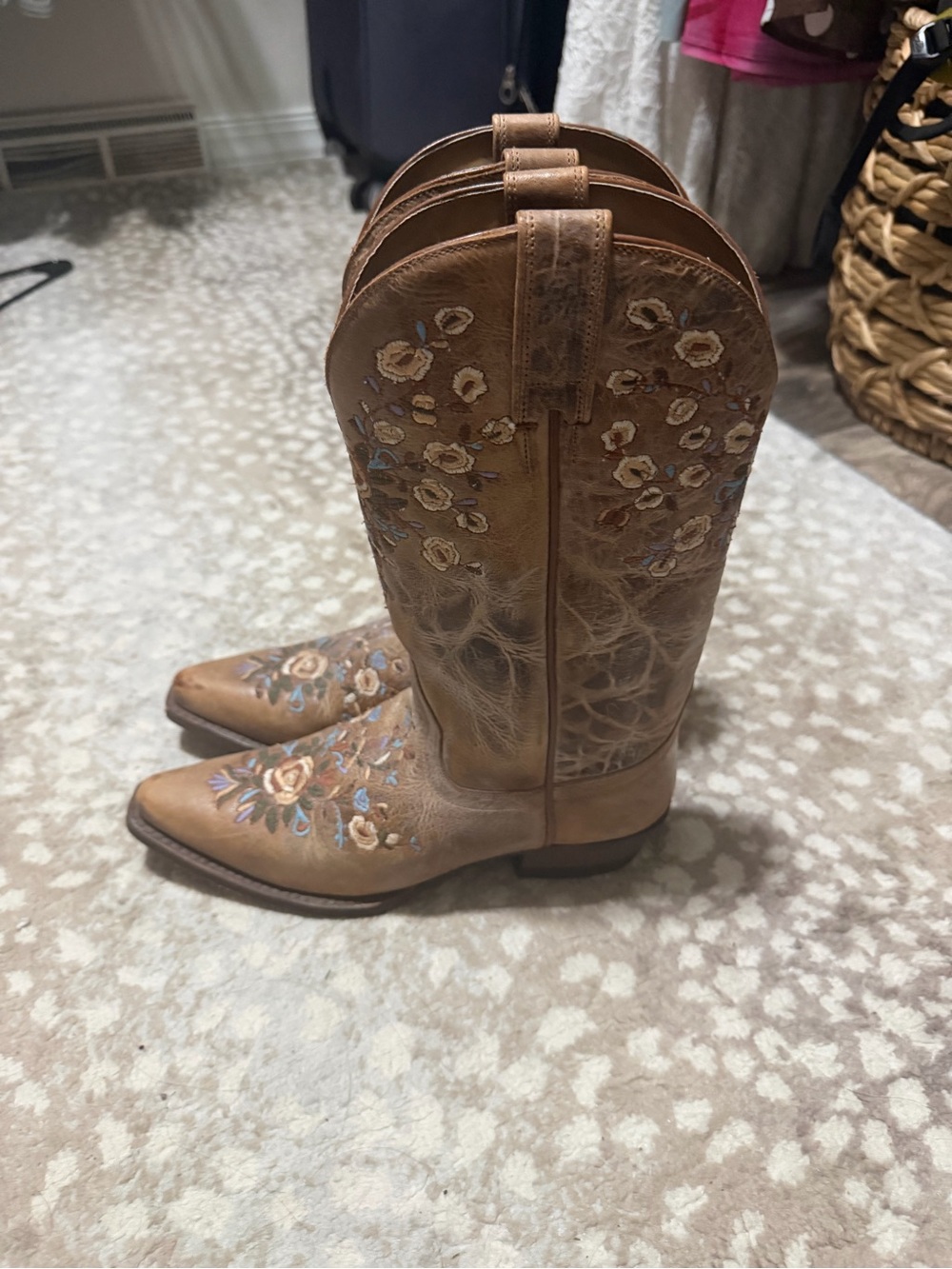 Shyanne Tan Leather Cowboy Boots with Floral Embroidery